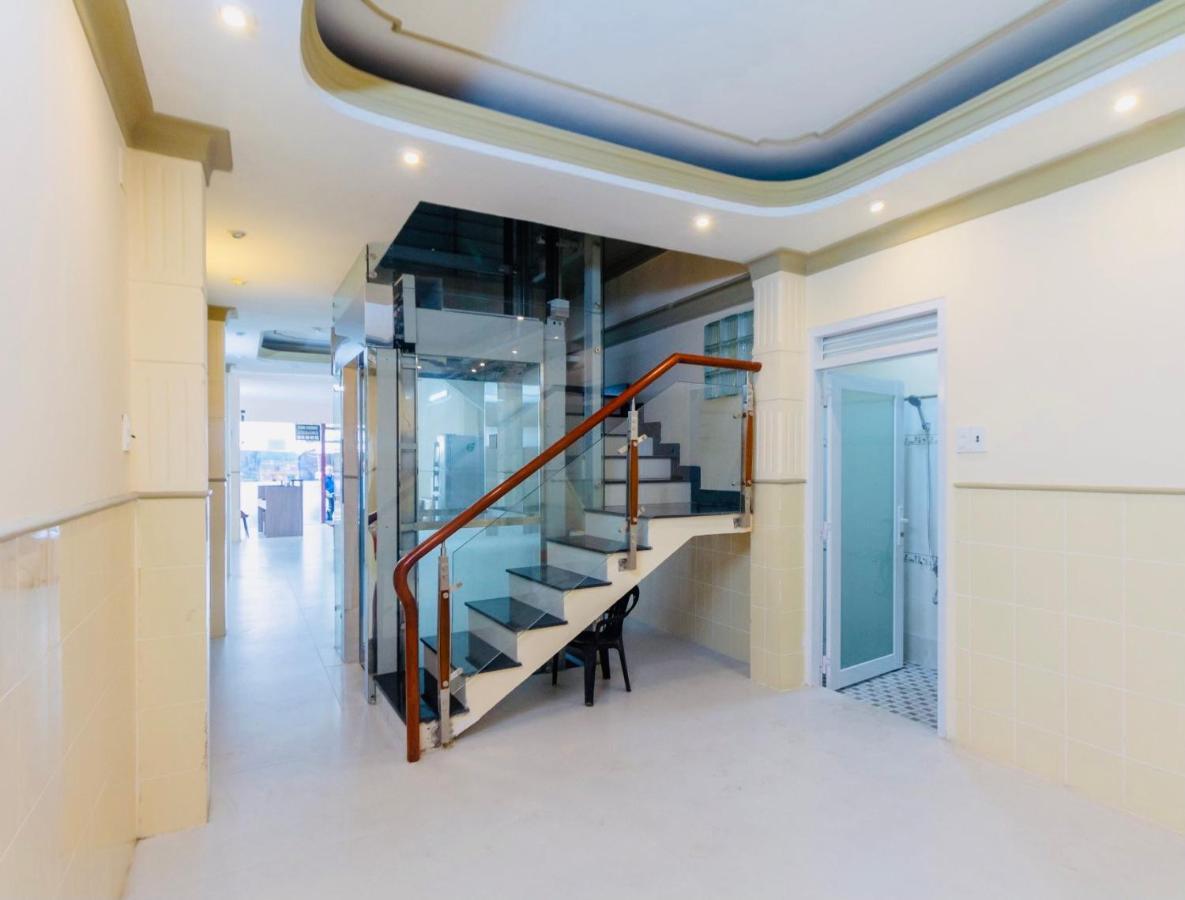Home Away Do Quang Dau- Homestay, City Center, D1 ホーチミン市 エクステリア 写真