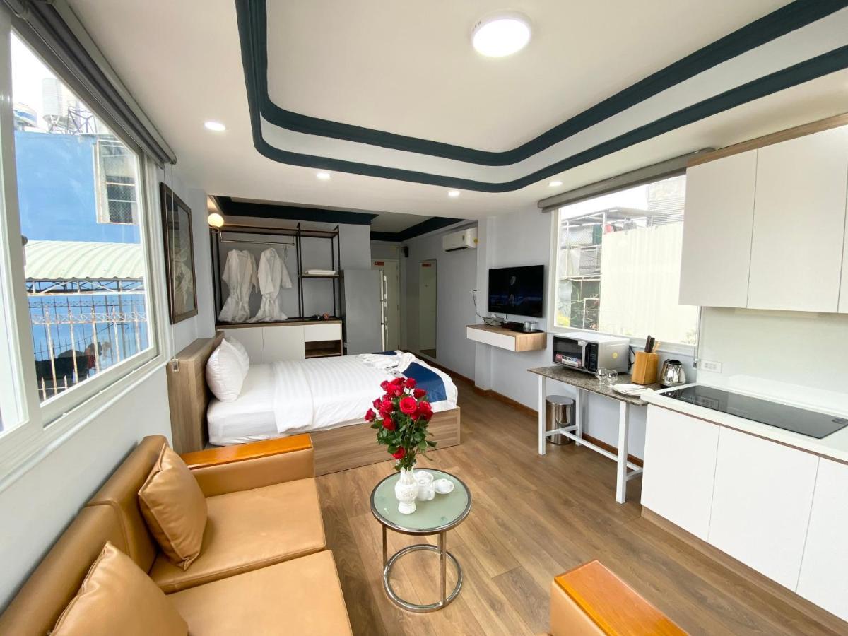 Home Away Do Quang Dau- Homestay, City Center, D1 ホーチミン市 エクステリア 写真