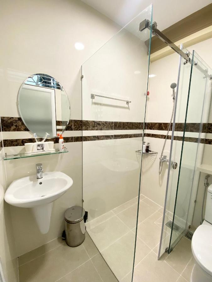 Home Away Do Quang Dau- Homestay, City Center, D1 ホーチミン市 エクステリア 写真
