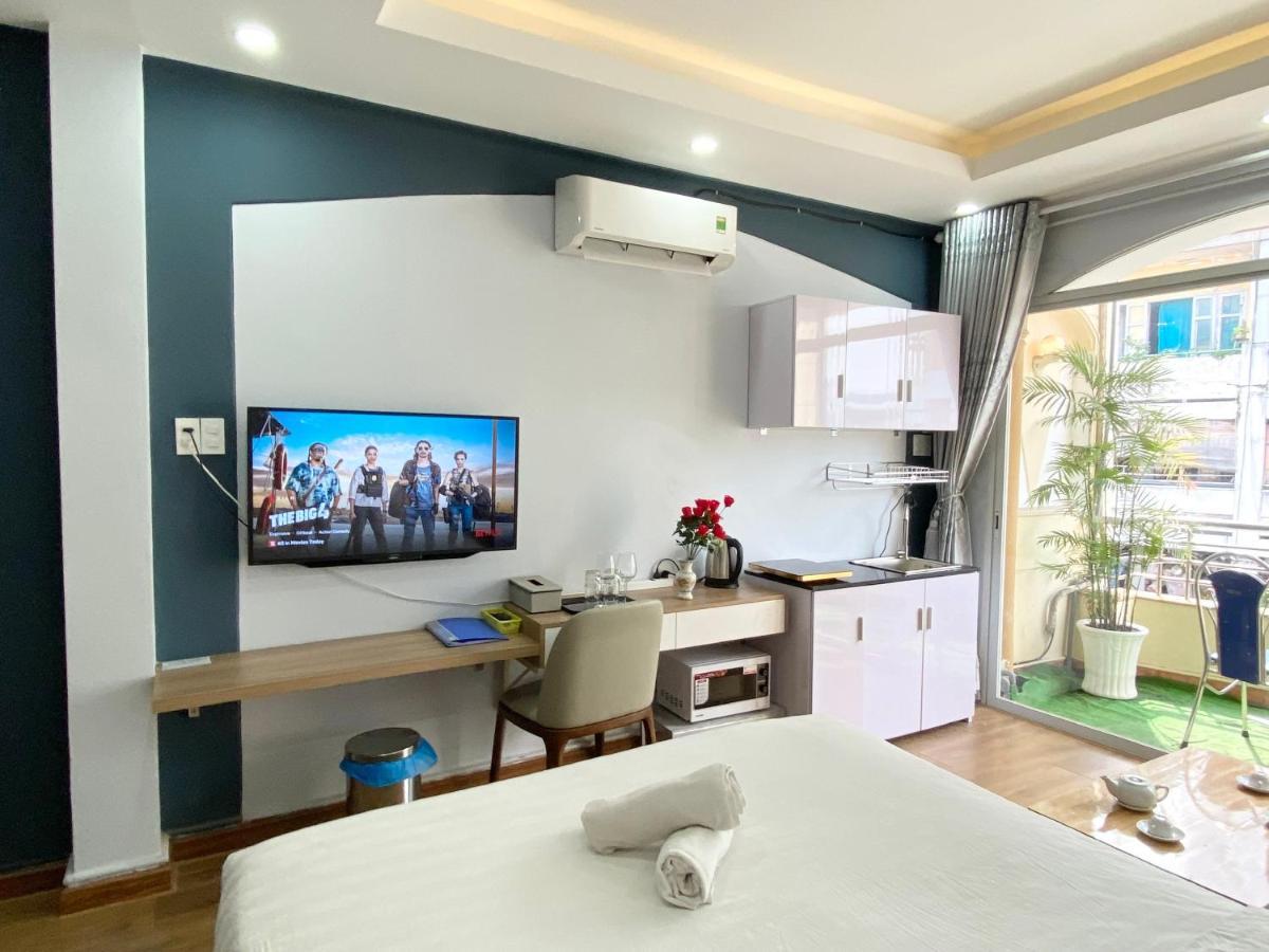 Home Away Do Quang Dau- Homestay, City Center, D1 ホーチミン市 エクステリア 写真
