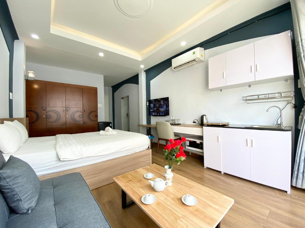 Home Away Do Quang Dau- Homestay, City Center, D1 ホーチミン市 エクステリア 写真